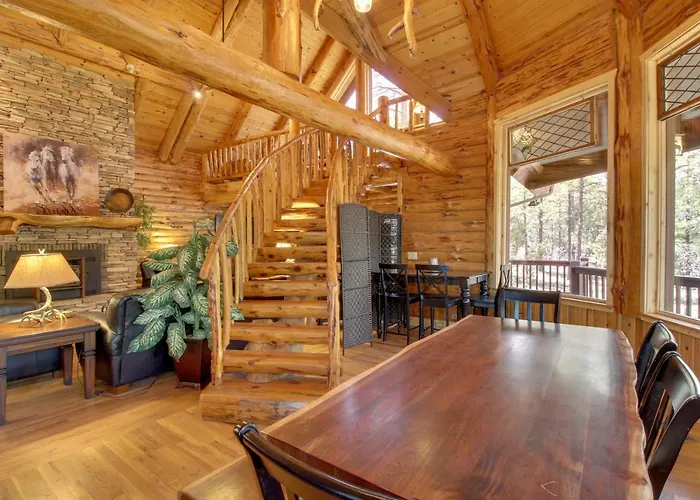 Fire Pit + Hot Tub: Lakeside On 2 Acres! Holiday home