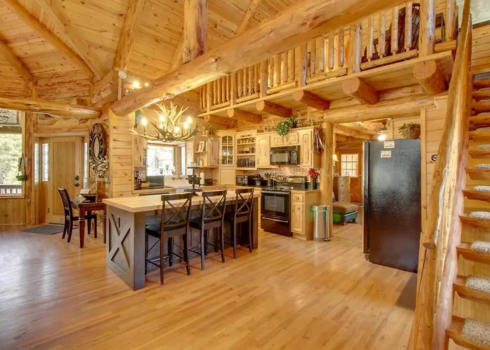 Holiday home Fire Pit + Hot Tub: Lakeside On 2 Acres! *