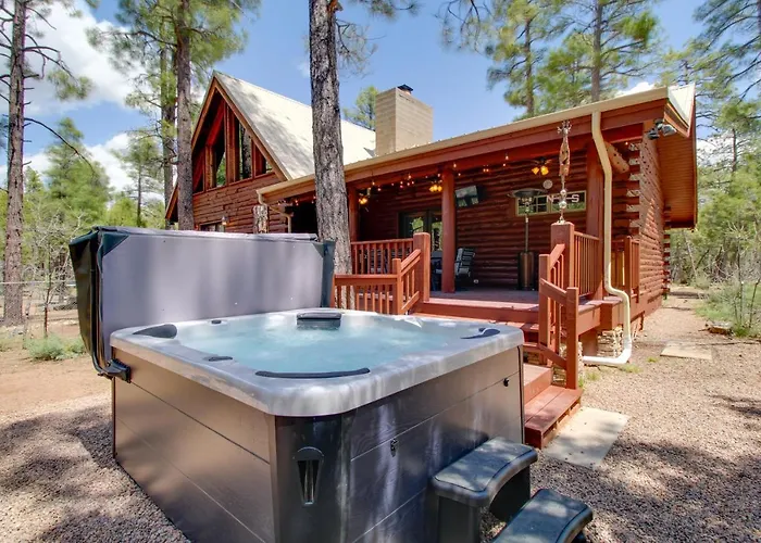 Fire Pit + Hot Tub: Lakeside On 2 Acres! * Pinetop-Lakeside