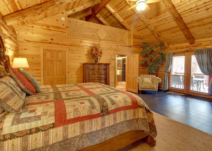 Fire Pit + Hot Tub: Lakeside On 2 Acres! Holiday home Pinetop-Lakeside