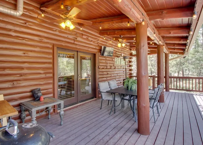 Holiday home Fire Pit + Hot Tub: Lakeside On 2 Acres!